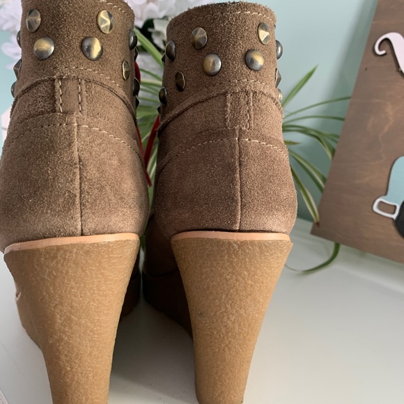 Guess Suede Wedge Booties - Picture 4 of 8